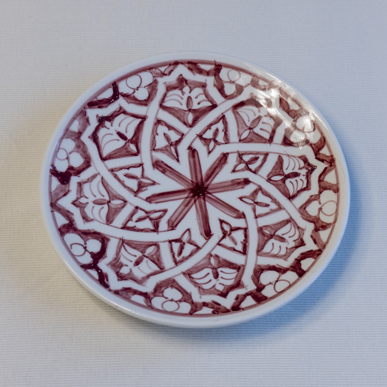 Onbijtbord Fessia Bordeaux rood