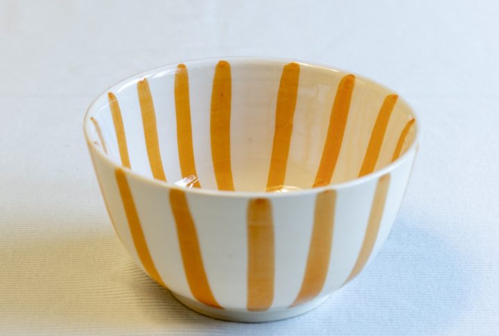 Kom-bowl-gestreept-geel Kom-bowl-gestreept-geel